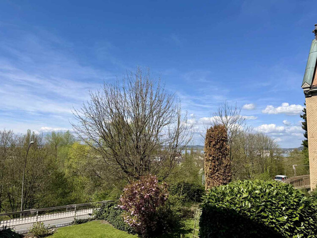 Attraktive 2-Zimmerwohnung mit Wintergarten und Balkon