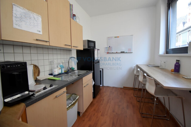 Große Praxis- bzw. Büroräumlichkeit in Top-Lage!