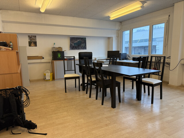 Mäder - Bürofläche im 1. OG mit ca. 33 m²