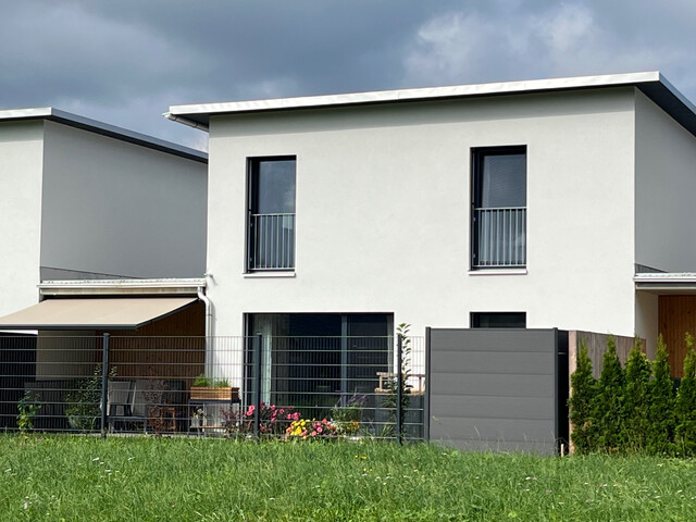 Luxus-Einfamilienhaus im Grünen – exklusives Wohnen zur Miete oder zum Kauf