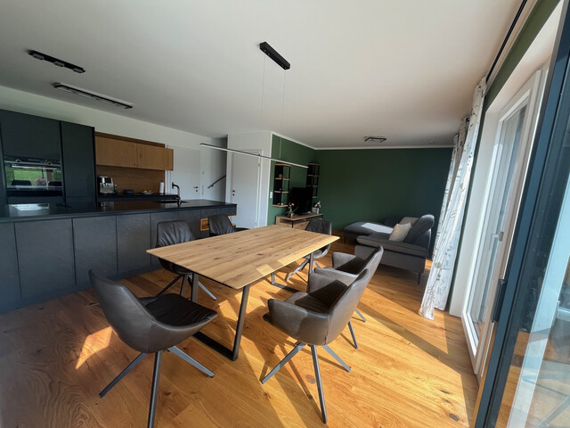 Luxus-Einfamilienhaus im Grünen – exklusives Wohnen zur Miete oder zum Kauf