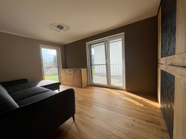 Luxus-Einfamilienhaus im Grünen – exklusives Wohnen zur Miete oder zum Kauf