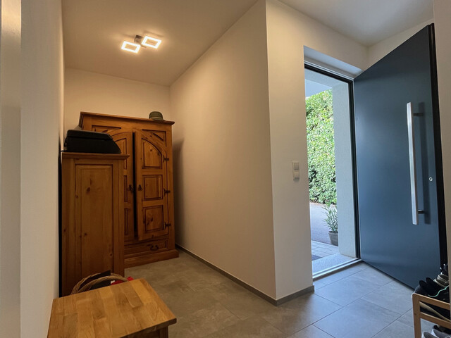 Luxus-Einfamilienhaus im Grünen – exklusives Wohnen zur Miete oder zum Kauf