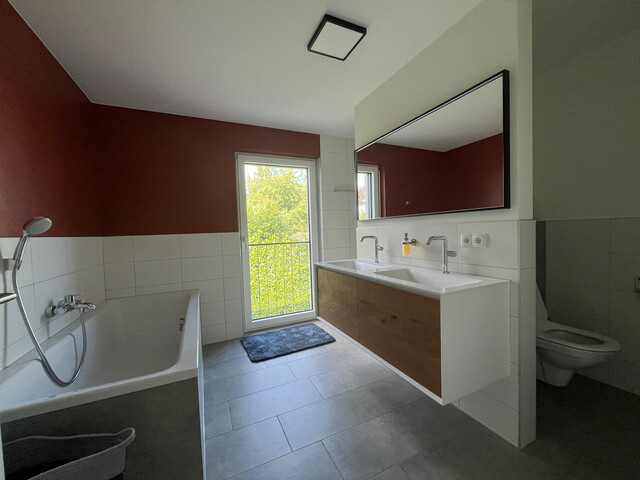 Luxus-Einfamilienhaus im Grünen – exklusives Wohnen zur Miete oder zum Kauf