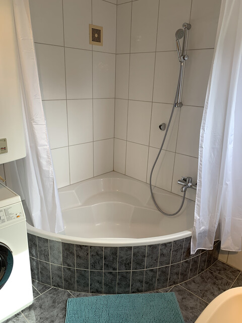 Grosszügige helle 4,5 Zi-Wohnung, zentral in Hörbranz - ohne Provision!