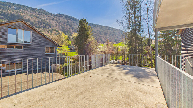 Andelsbuch | Stilvolle Maisonette mit beeindruckendem Panorama