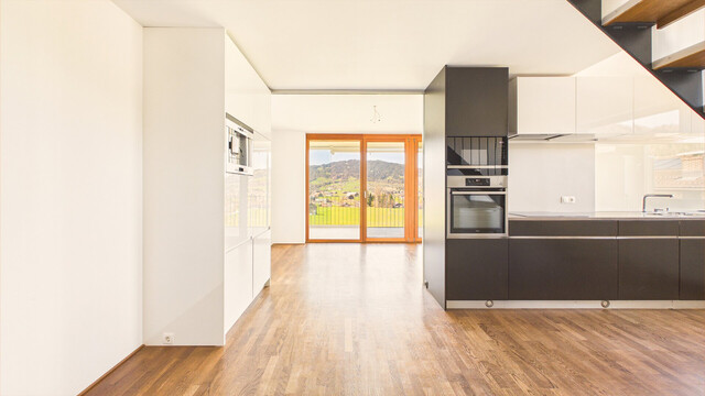 Andelsbuch | Stilvolle Maisonette mit beeindruckendem Panorama