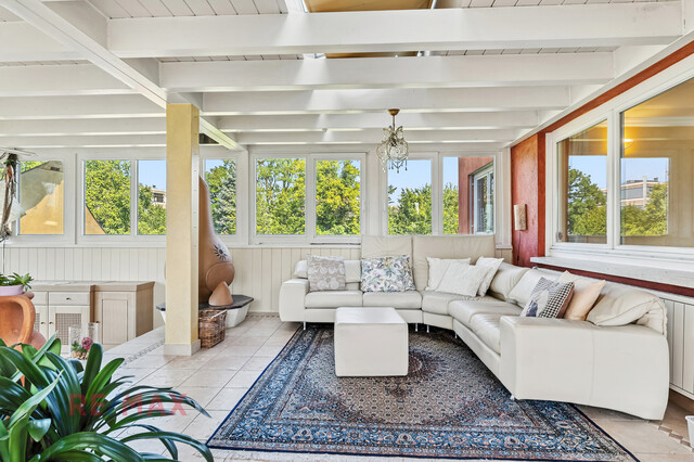 Nobles Anwesen mit großem Schwimmteich