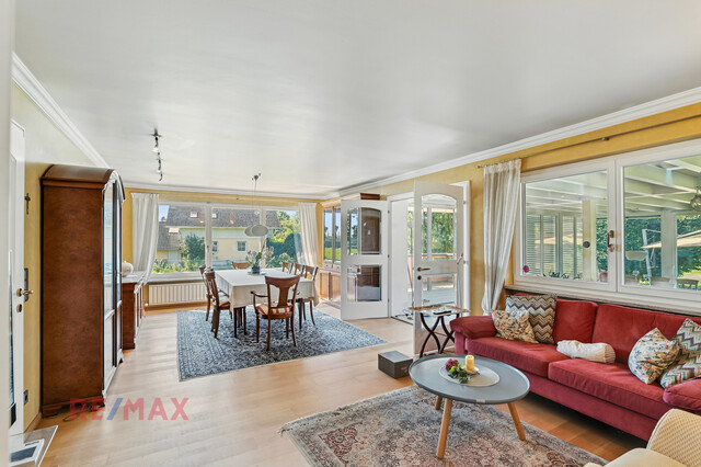 Nobles Anwesen mit großem Schwimmteich