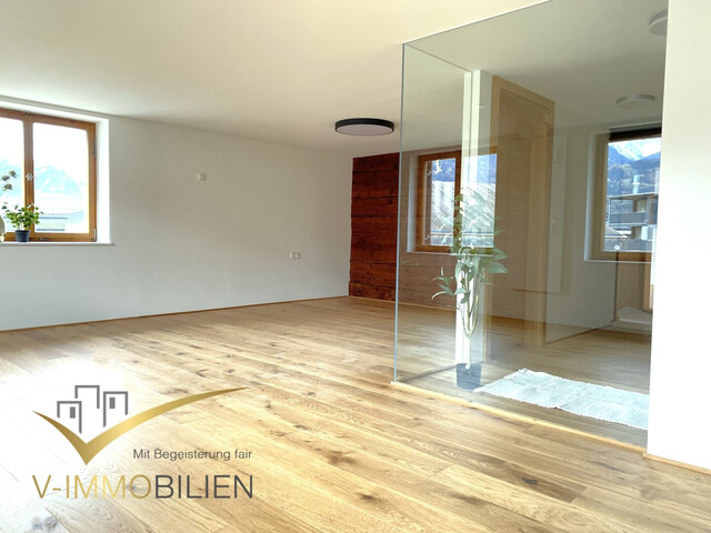 Charmante - großzügige 4,5 Zimmer Wohnung