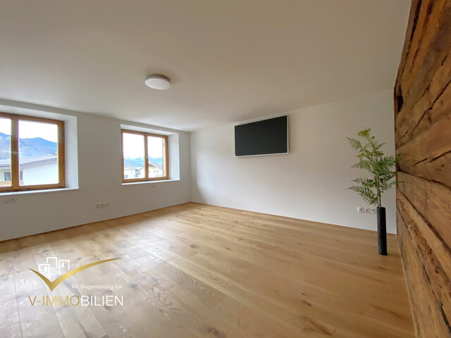 Charmante - großzügige 4,5 Zimmer Wohnung