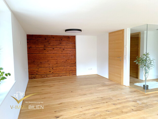 Charmante - großzügige 4,5 Zimmer Wohnung