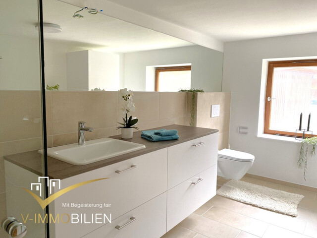 Charmante - großzügige 4,5 Zimmer Wohnung