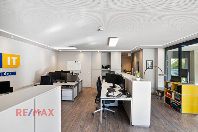 Gewerbefläche mit hoher Sichtbarkeit in Feldkirch/Tosters