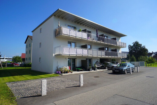 Moderne 2-Zimmer-Wohnung mit Carport in bester Ruhelage!