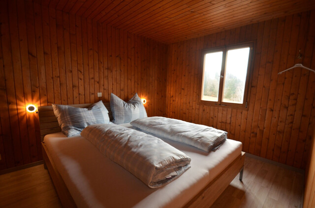 Über der Nebelgrenze von Dornbirn steht ein Ferienhaus zum Verkauf