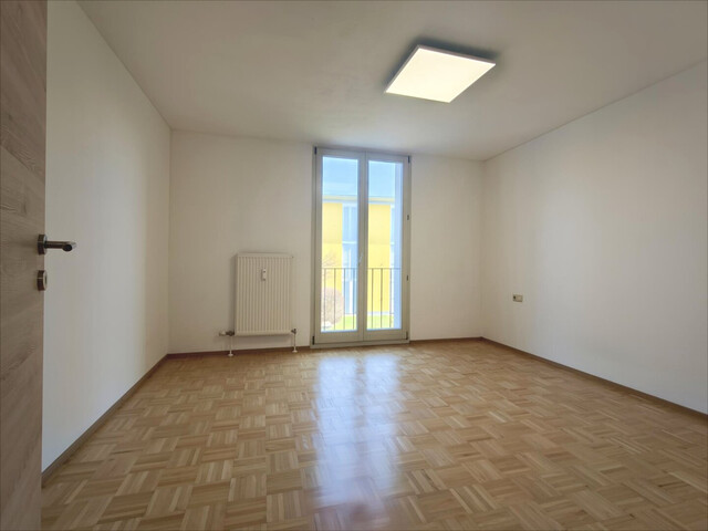 2-Zimmer-Wohnung mit Tiefgarage zur Miete