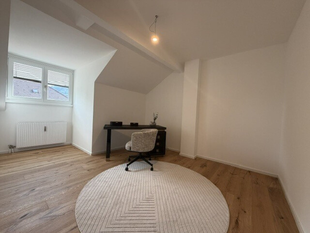 Stilvoll renovierte Wohnung in Lochau mit großzügiger Loggia und Bodenseeblick
