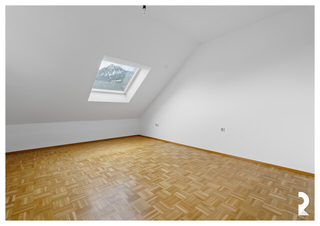 2-ZIMMER-MIETWOHNUNG MIT LOGGIA & TIEFGARAGENPLATZ