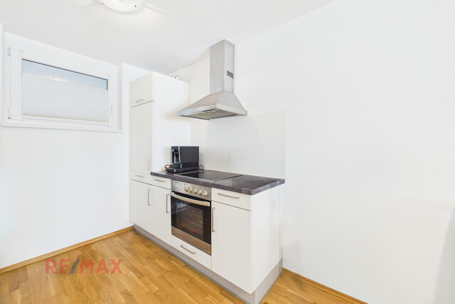 Gemütliche 2-Zimmer-Wohnung mit großzügigem Wintergarten in ruhiger Lage von Hard