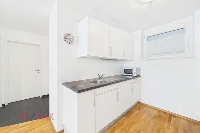 Gemütliche 2-Zimmer-Wohnung mit großzügigem Wintergarten in ruhiger Lage von Hard