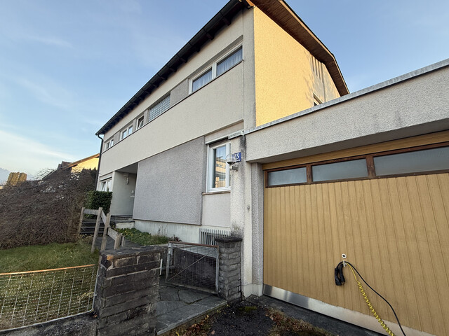 Geräumiges Haus mit Balkon, Garten, Abstellraum, Keller und Dachboden in ruhiger Lage