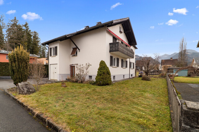 Charmantes Einfamilienhaus in Rankweil mit Garten, Garage & Bergblick – Renovierungsprojekt!