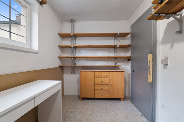 Charmantes Einfamilienhaus in Rankweil mit Garten, Garage & Bergblick – Renovierungsprojekt!