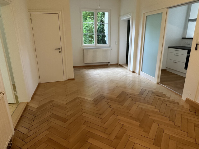 Sehr schöne und helle 3,5-Zimmer-Wohnung in wunderschönem Altbau in Hohenems