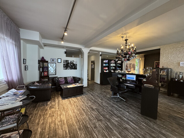 Industrial Flair – vielseitig nutzbarer Friseursalon, inkl. Lager & Parkplätzen in Wolfurt