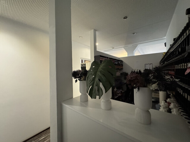 Industrial Flair – vielseitig nutzbarer Friseursalon, inkl. Lager & Parkplätzen in Wolfurt