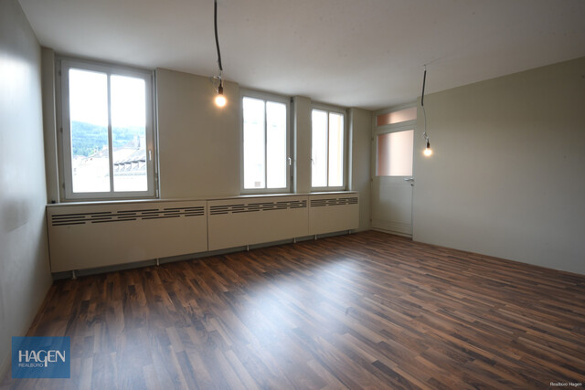 Moderne Büro- oder Praxisräumlichkeit in der Fußgängerzone in Bregenz zu vermieten!