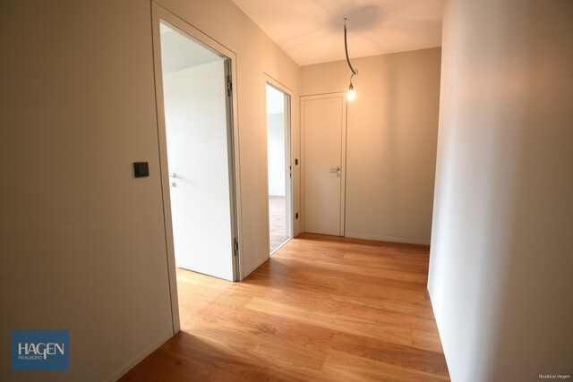 Moderne Büro- oder Praxisräumlichkeit in der Fußgängerzone in Bregenz zu vermieten!