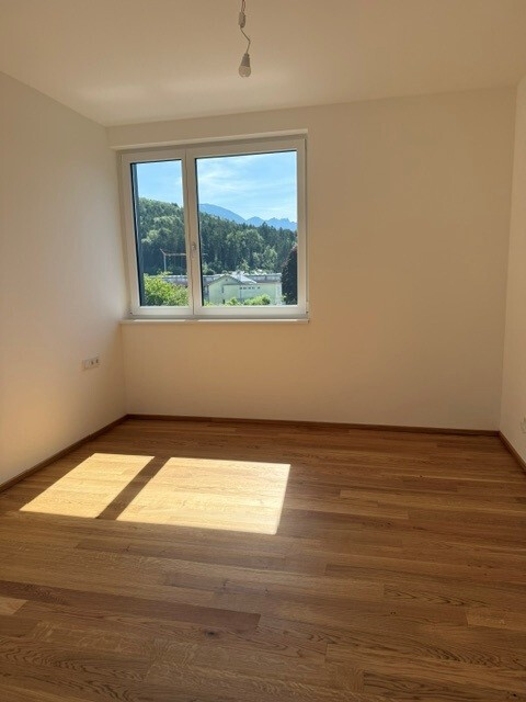  Exklusive 4-Zi-Wohnung  in Schlins "ERSTBEZUG"