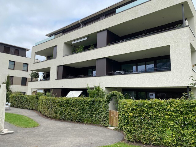 Wunderschöne 2-Zimmerwohnung mit großer Loggia zu vermieten 