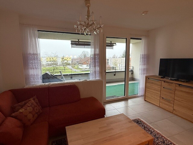 Wunderschöne 2-Zimmerwohnung mit großer Loggia zu vermieten 