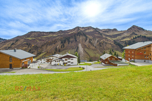 1.792 m² Baugrundstück mit Freizeitparadies direkt vor der Tür