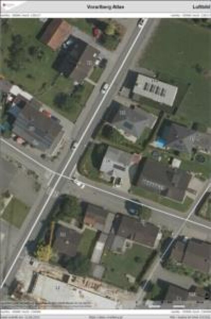 Gepflegtes massiv errichtetes Einfamilienhaus in zentraler Lage von Gisingen zu verkaufen! Familien willkommen!