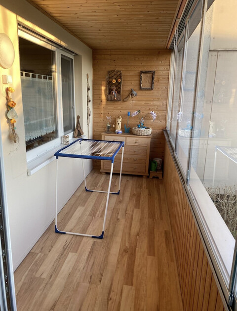 Geräumige 3,5 Zimmerwohnung mit 2 Balkonen und Keller