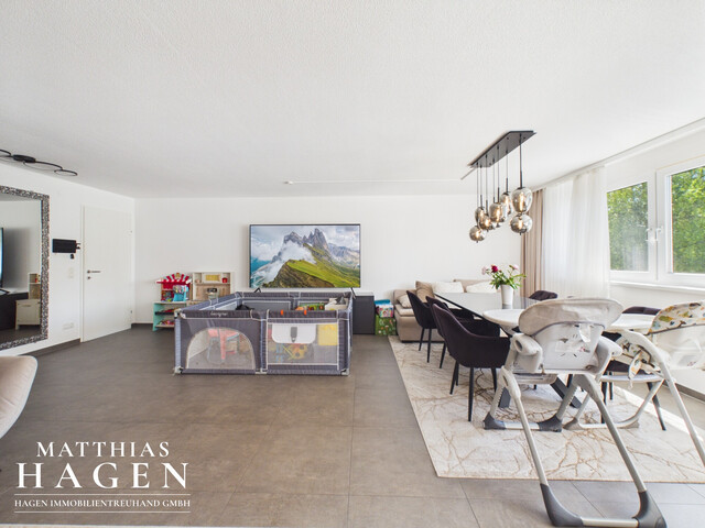3-Zimmer-Dachgeschosswohnung mit großem Wohnbereich