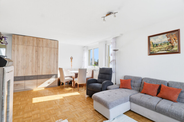 Ruhe. Licht. Lebensqualität. – Helle Wohnung mit Balkon & Carport | Kaufpreis verhandelbar