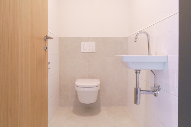 Ruhige, modernde und sehr helle 3-Zi-Terrassenwohnung