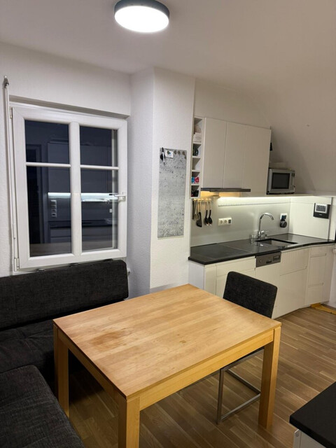 3,5-Zimmer-Wohnung, inkl. Garage und Stellplatz!