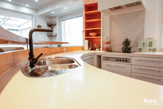 Über den Dächern von Bregenz – modernisierte Penthousewohnung inkl. Möblierung