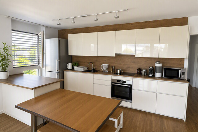 Geräumige 4-Zimmer Wohnung mit Balkon, Abstellraum, Keller und Fahrradabstellraum in Top-Lage!