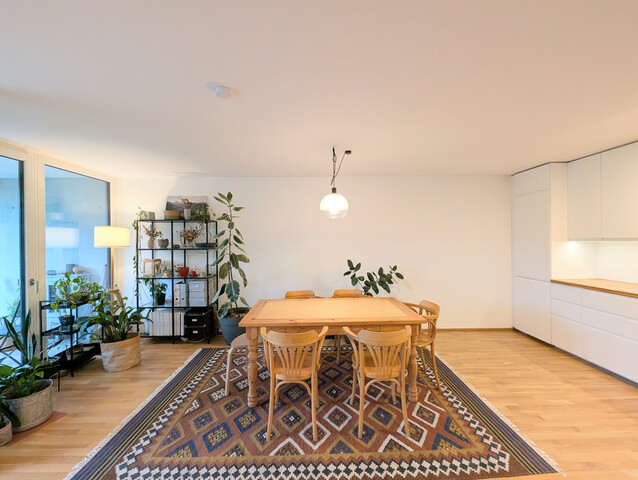 provisionsfrei  - moderne, helle 2 Zimmer-Wohnung mit großem Balkon