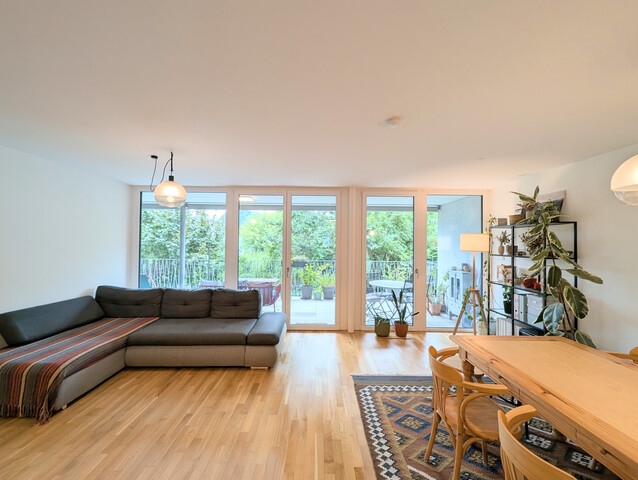 provisionsfrei  - moderne, helle 2 Zimmer-Wohnung mit großem Balkon