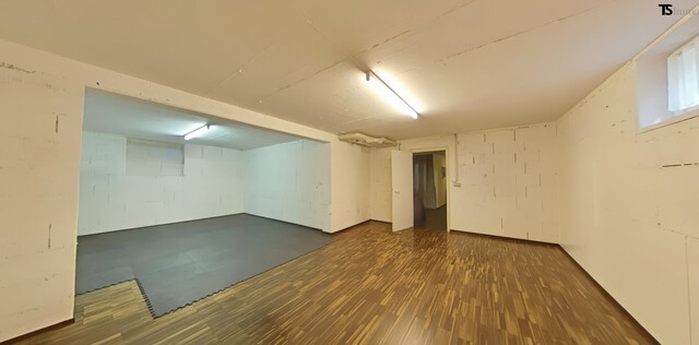 Feldkirch: Haus mit ca. 150 m2 Wohnfläche & Ausbauoption! - ca. 1000 m² Grundstück