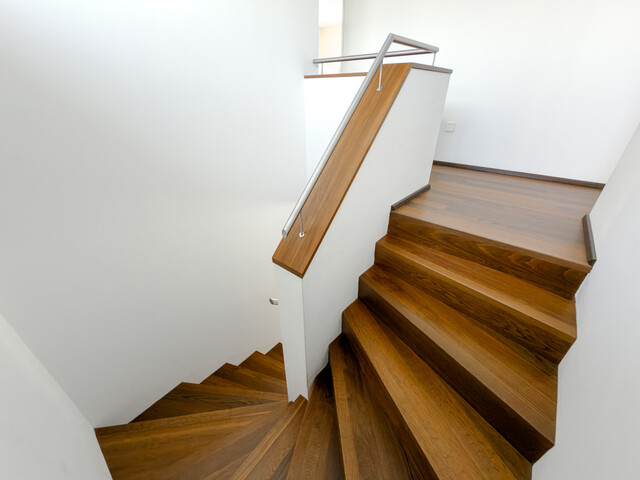 Traumhaftes Einfamilienhaus mit Pool und großem Grundstück in familienfreundlicher Lage von Mäder