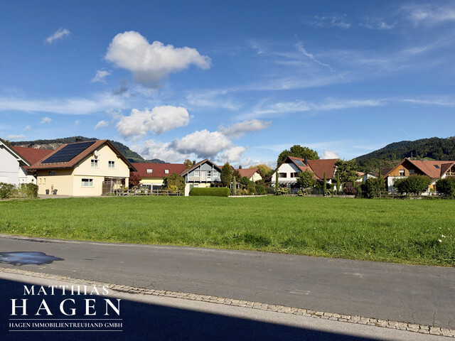 Bau Mischgebiet: 3 Grundstücke nebeneinander: 728 m² bis 822 m² | 2.282 m² insgesamt